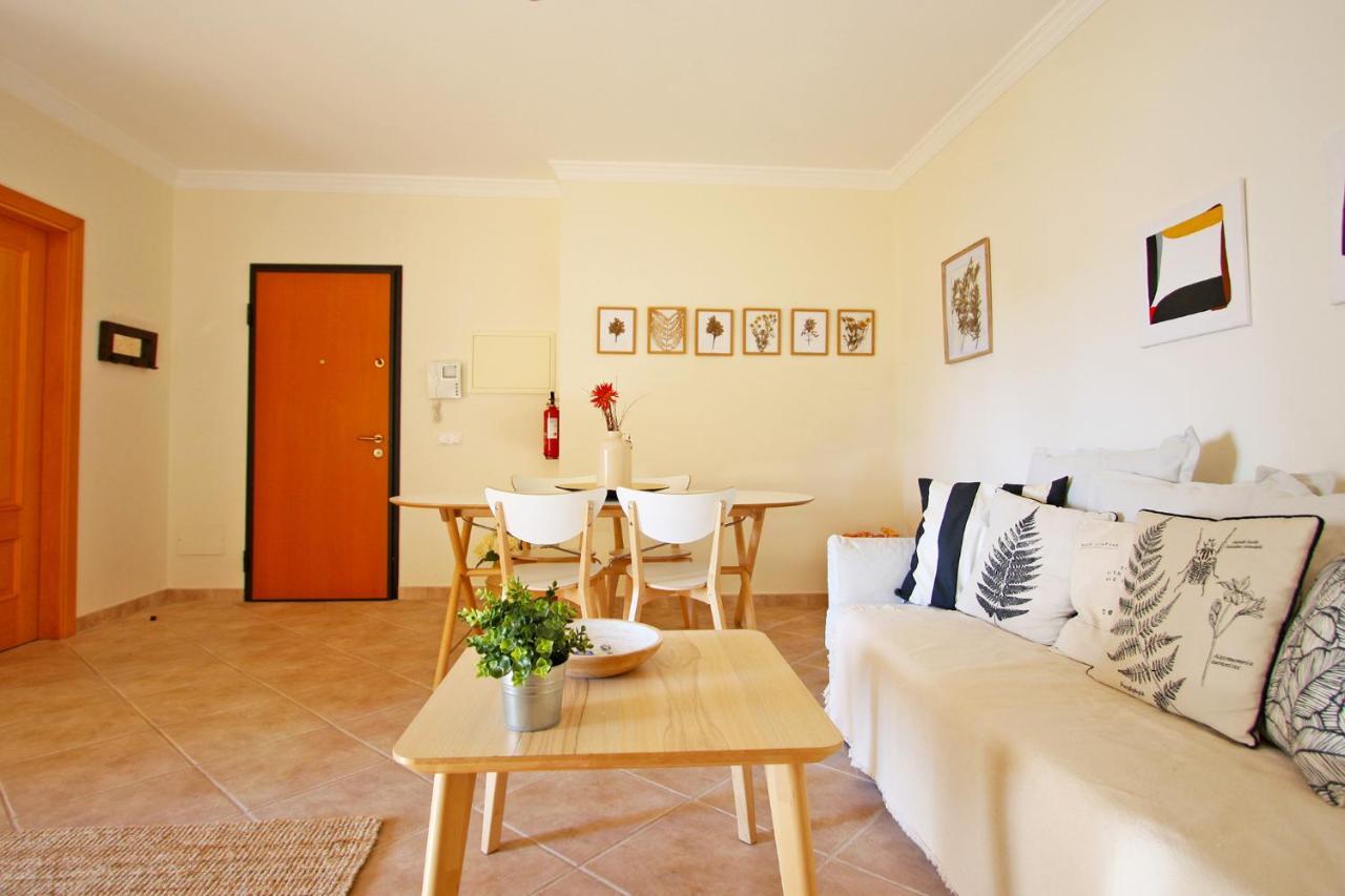 Apartamento Oliveira ซานตาลูเซีย ภายนอก รูปภาพ